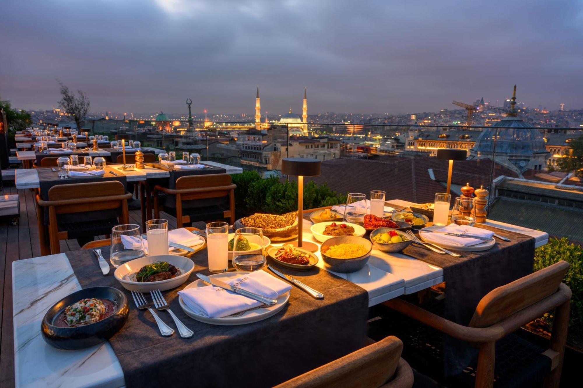 Orient Occident Hotel Istanbul, Autograph Collection Buitenkant foto